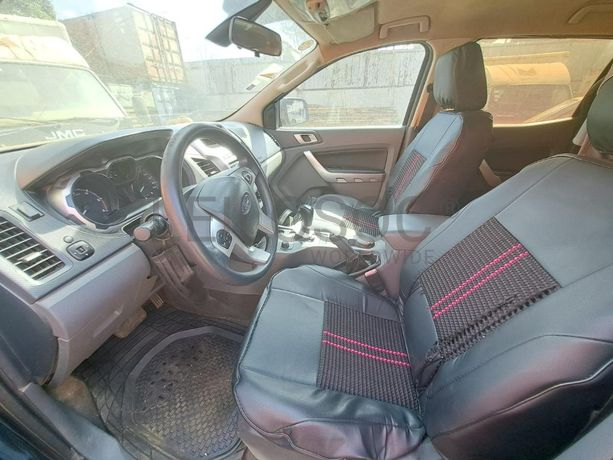 Veículo FORD RANGER · Viana