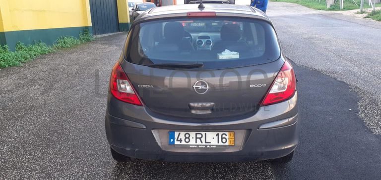 Opel Corsa 1.3CDTI · Ano 2013