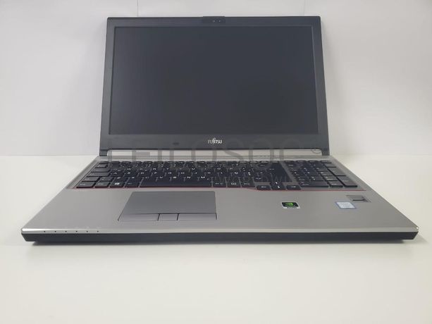 Portátil Workstation Fujitsu Celsius H770