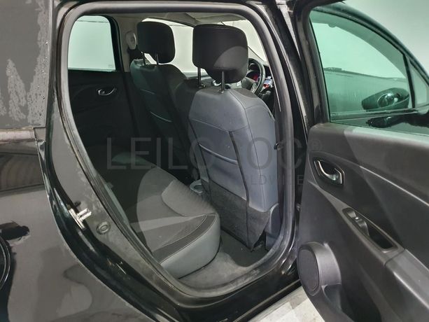 Renault Clio 1.5 DCI · Ano 2014