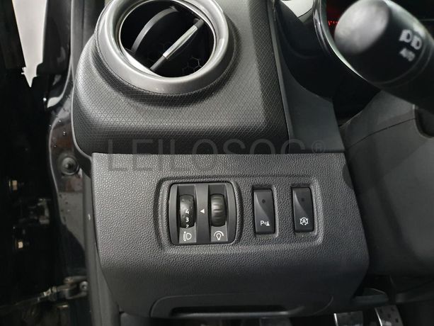 Renault Clio 1.5 DCI · Ano 2014