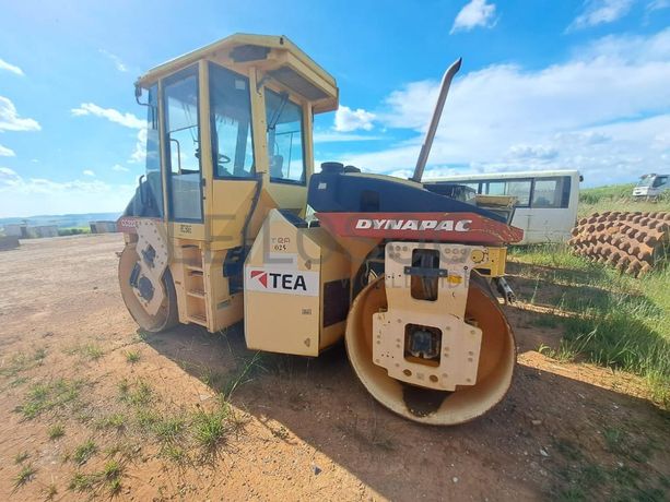 Cilindro Dinapac CC222HF · Samba Caju