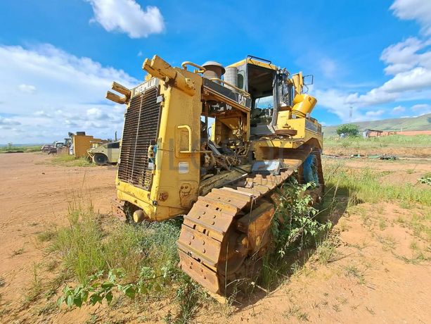 Buldózer Caterpillar D8R · Samba Caju