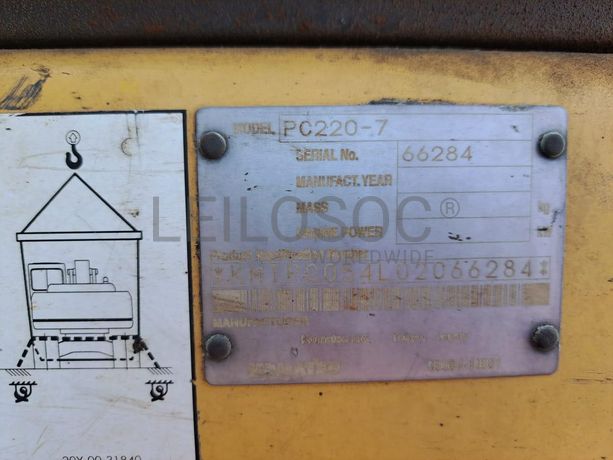 Escavadora de rastos Komatsu PC220 -7 · Samba Caju