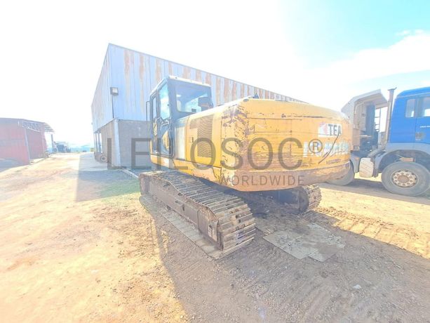 Escavadora de rastos Komatsu PC220 -7 · Samba Caju