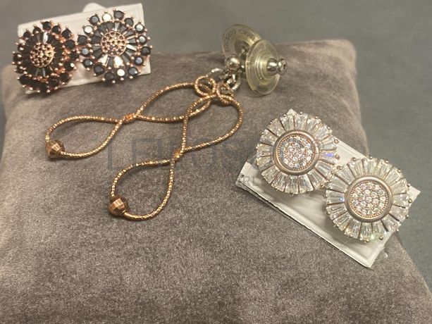 Brincos em prata e outros materiais