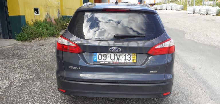 Ford Focus 1.6 TDCI · Ano 2013