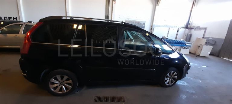 Citroën C4 Grand Picasso 1.6 HDI · Ano 2012