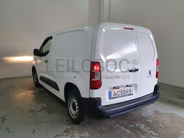Peugeot Partner 1.5 HDI · Ano 2020