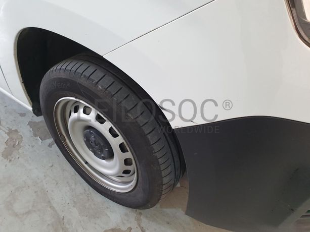 Peugeot Partner 1.5 HDI · Ano 2020