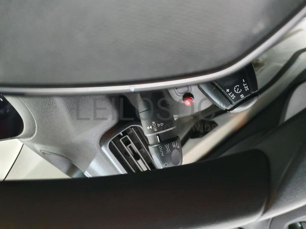 Peugeot Partner 1.5 HDI · Ano 2020