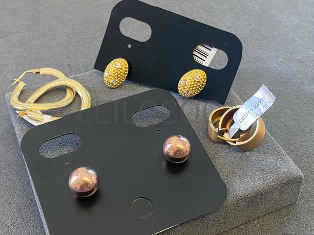 Brincos em prata e outros materiais