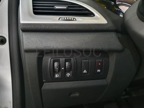 Renault Mégane 1.5 DCI · Ano 2012