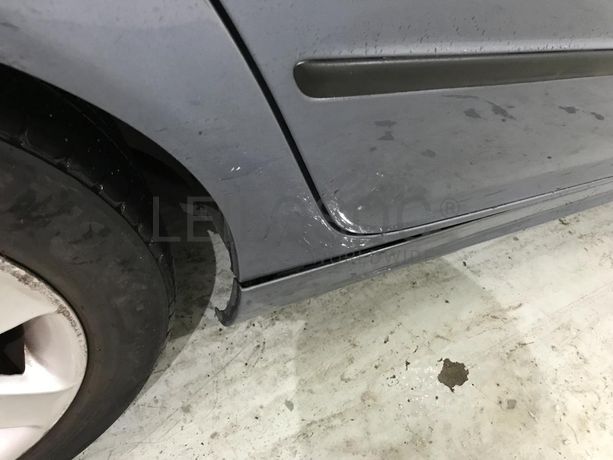 BMW 320D · Ano 1999