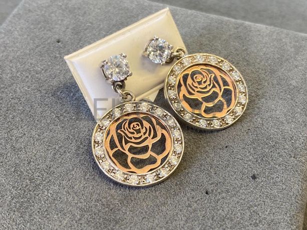 Brincos em prata e outros materiais