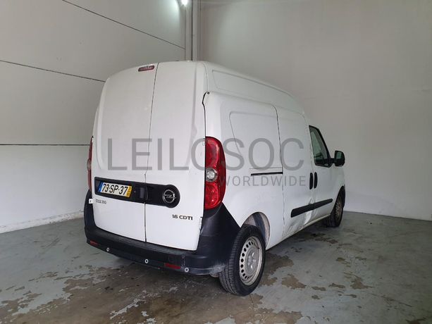 Opel Combo 1.6 CDTI · Ano 2017