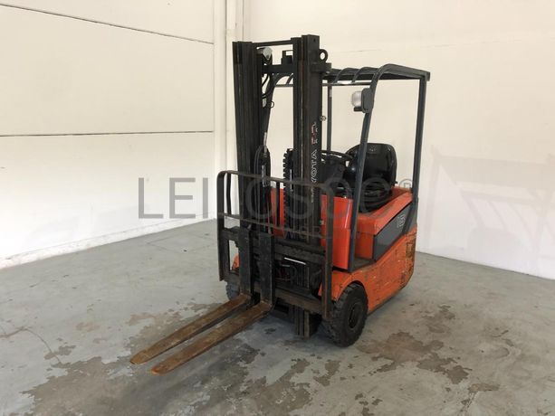 Empilhador Toyota 7FBEST15