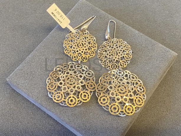 Brincos em prata e outros materiais