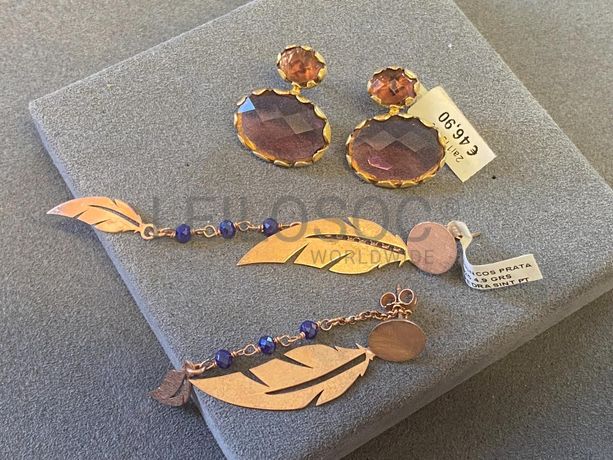 Brincos em prata e outros materiais