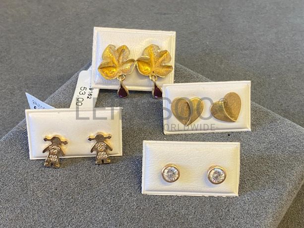 Brincos em prata e outros materiais