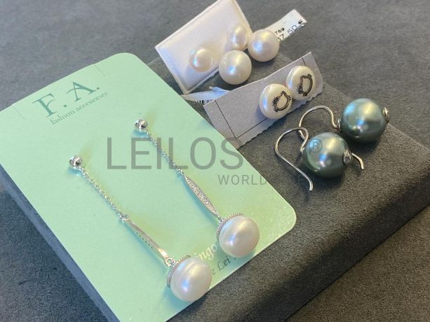 Brincos em prata e outros materiais