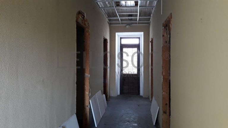 Moradia V3 com Logradouro· Rio Maior