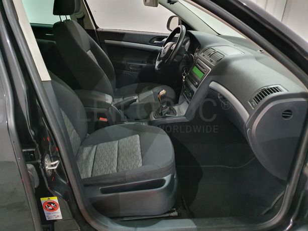 Skoda Octavia 1.6 TDI · Ano 2013