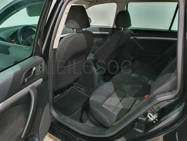 Skoda Octavia 1.6 TDI · Ano 2013