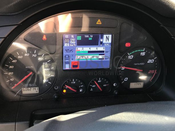 Iveco Stralis XP460 · Ano 2015