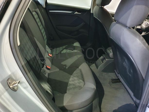 Audi A3 1.6TDI · Ano 2015