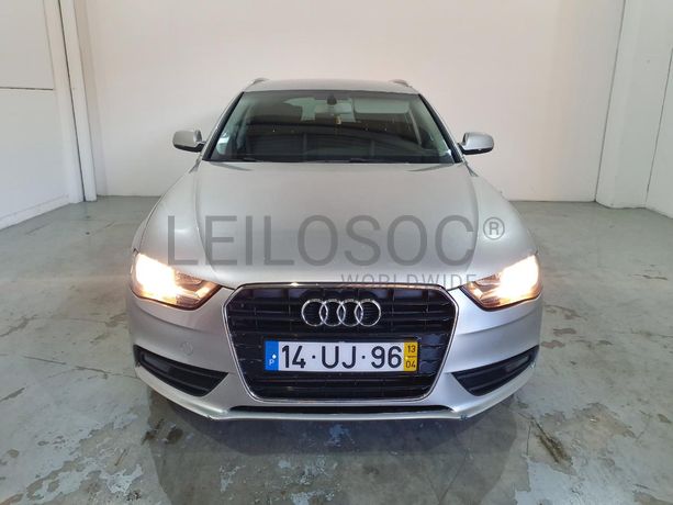 Audi A4 2.0TDI · Ano 2013