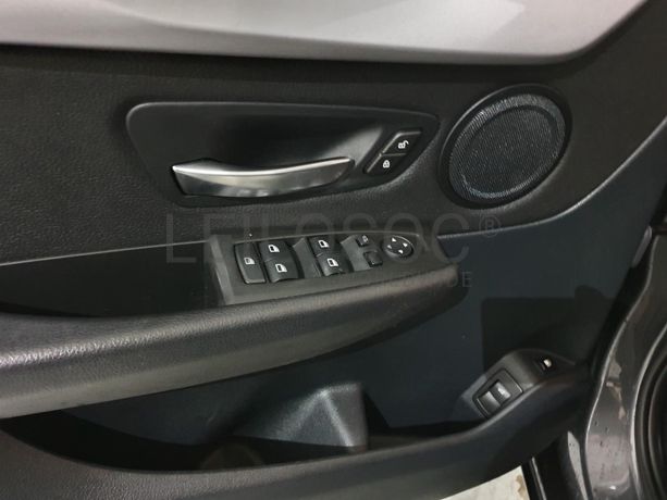 BMW Série 2 i 1.5 Active Tourer · Híbrido · Ano 2019