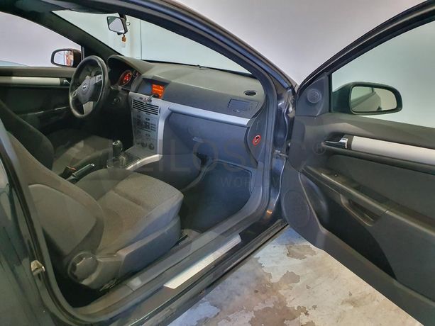 Opel Astra 1.3CDTI · Ano 2008