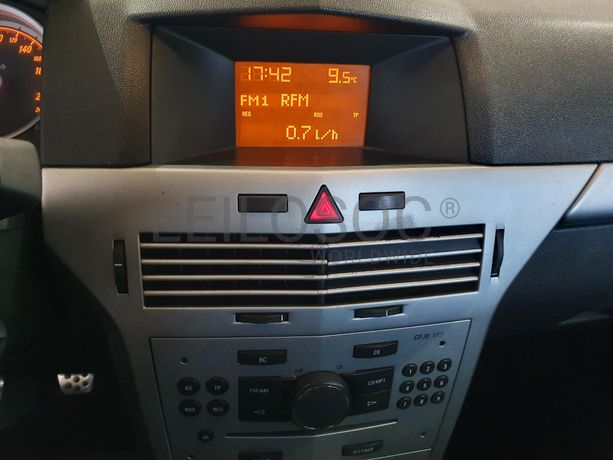 Opel Astra 1.3CDTI · Ano 2008