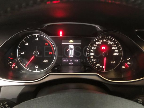 Audi A4 2.0TDI · Ano 2012