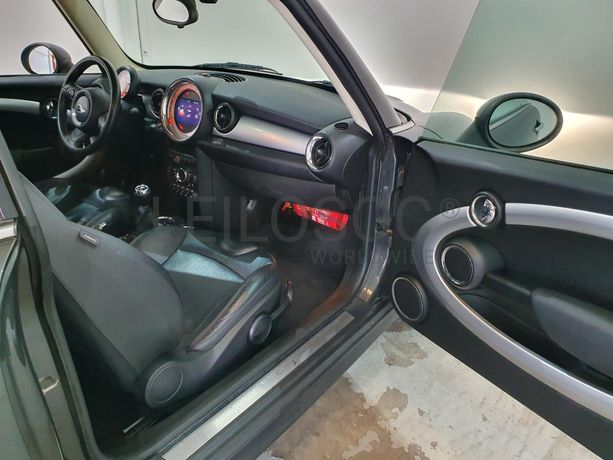 Mini Cooper S 1.6 · Ano 2011
