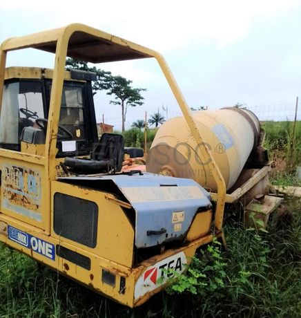 Autobetoneira (4X4) Carmix ONE 2.3 - M'banza Congo · Samba Caju