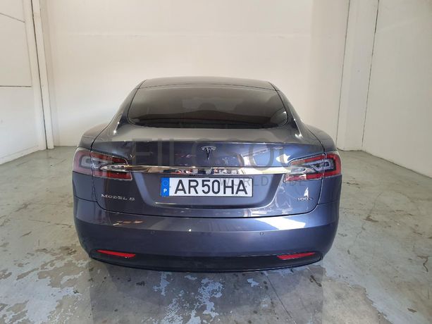 Tesla Model S 100D · Elétrico · Ano 2018