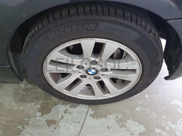 BMW 320D · Ano 2008