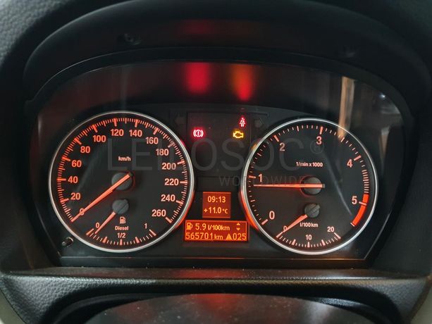 BMW 320D · Ano 2008