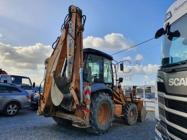Retroescavadora Case 580 Super R Plus
