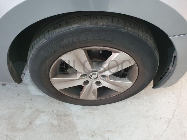 Skoda 1.6 TDI · Ano 2016