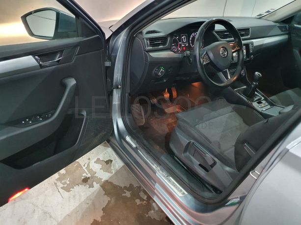 Skoda 1.6 TDI · Ano 2016