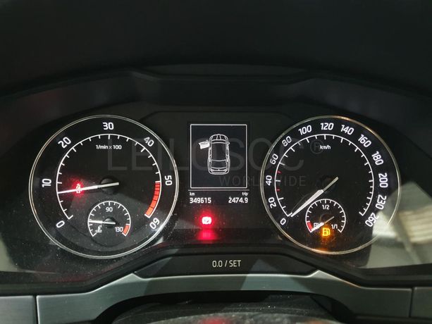 Skoda 1.6 TDI · Ano 2016