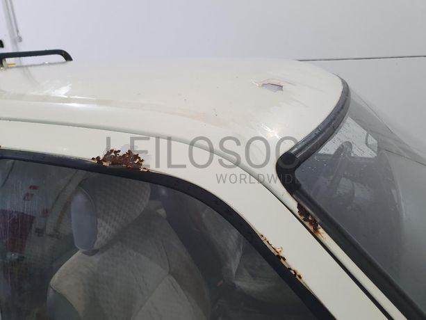 Toyota Hilux 2.4D · Ano 1990