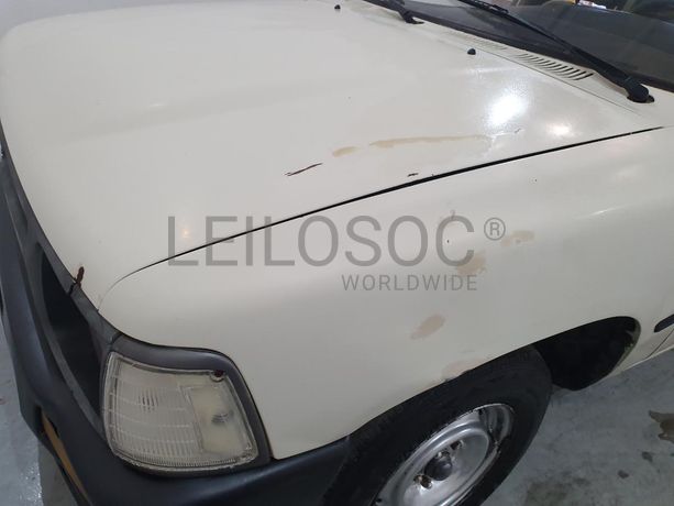 Toyota Hilux 2.4D · Ano 1990