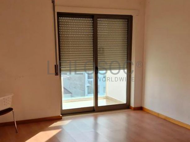 Apartamento T2 · Rio Maior