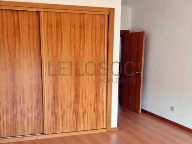 Apartamento T2 · Rio Maior