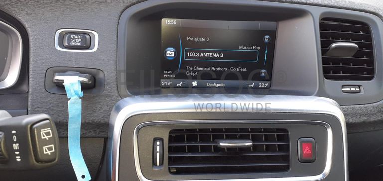 Volvo V60 2.0 · Ano 2014