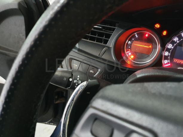 Citroën C5 1.6 HDI · Ano 2012